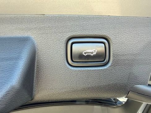 Certified 2025 Kia Sportage EX w/ Premium Package FWD image 14