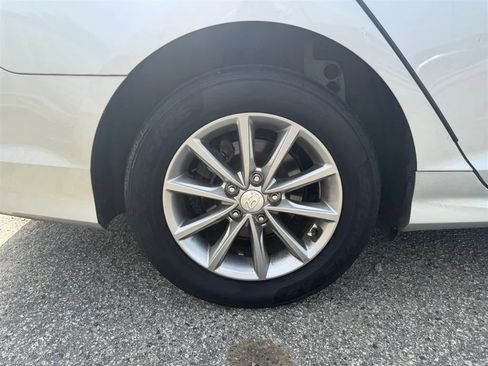 Used 2019 Hyundai Sonata SE FWD image 38