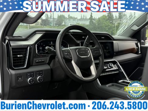 Used 2024 GMC Sierra 2500 Denali w/ Denali Reserve Package AWD/4WD image 12