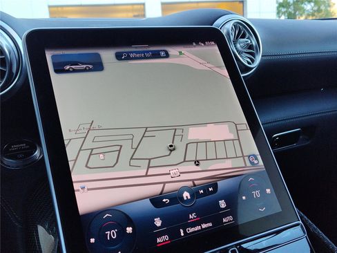 Used 2022 Mercedes-Benz SL 63 AMG 4MATIC image 28