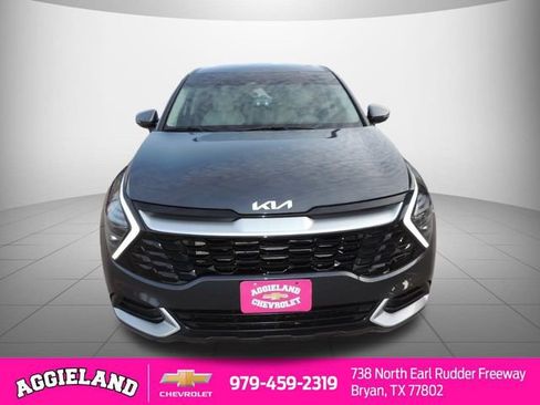 Used 2024 Kia Sportage EX image 9