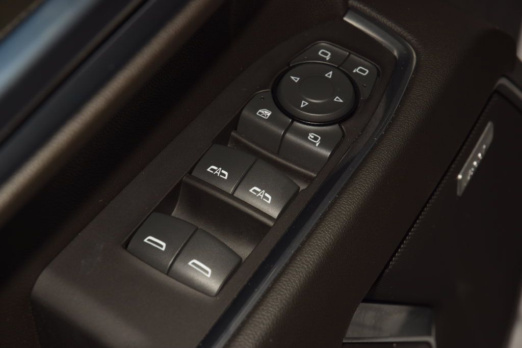 Used 2022 Chevrolet Silverado 1500 LTZ AWD/4WD image 48