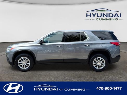 Used 2021 Chevrolet Traverse LS FWD image 4
