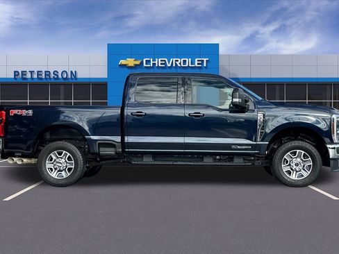 Used 2024 Ford F350 Lariat image 3