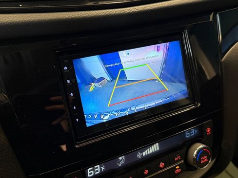 Used 2017 Nissan Rogue Sport SV image 13