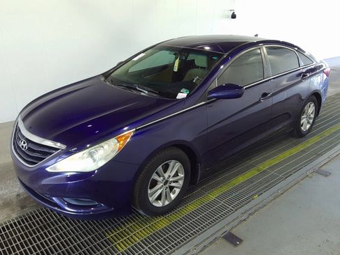 Used 2011 Hyundai Sonata GLS w/ Popular Equipment Pkg 2 FWD image 1