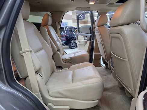 Used 2013 GMC Yukon Denali RWD image 23
