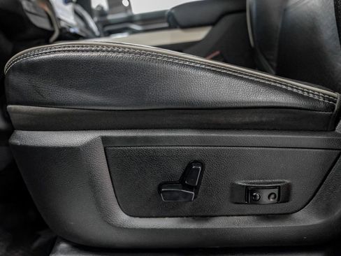 Used 2020 RAM 3500 Laramie image 32