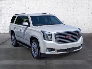 Used 2018 GMC Yukon SLT w/ Premium Edition AWD/4WD video 1