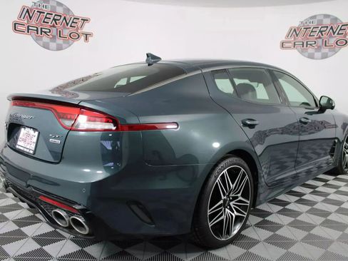 Used 2022 Kia Stinger GT2 image 7