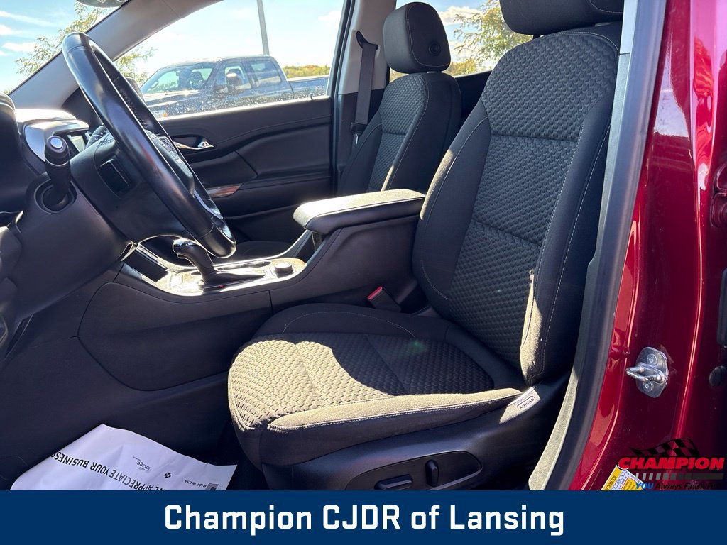 Used 2019 GMC Acadia SLE FWD image 15