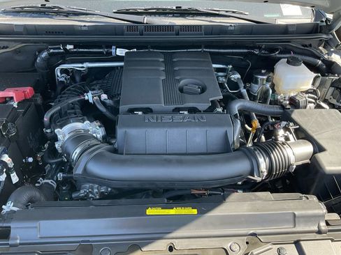 New 2025 Nissan Frontier PRO-4X image 32