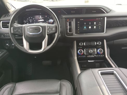Used 2024 GMC Yukon Denali image 28