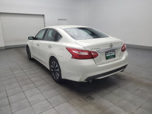 Used 2017 Nissan Altima 2.5 SV FWD image 5