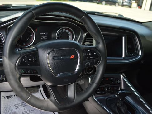 Used 2018 Dodge Challenger SXT w/ Sound Group RWD image 17