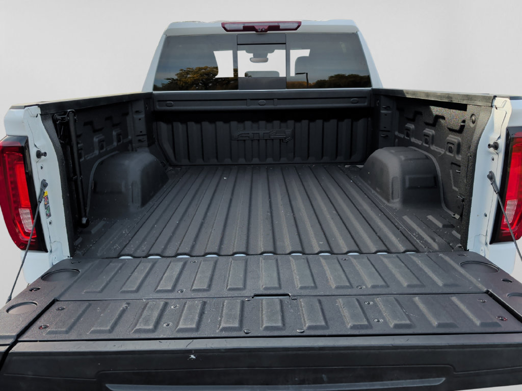 Used 2023 GMC Sierra 1500 AT4 w/ Technology Package AWD/4WD image 38