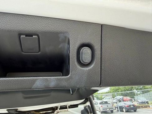 Used 2017 Chevrolet Tahoe LT w/ LT Signature Package RWD image 27