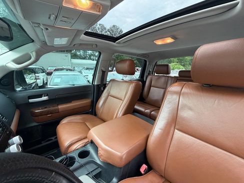 Used 2012 Toyota Tundra Limited w/ Memory Pkg AWD/4WD image 13