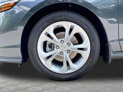 Used 2025 Honda Accord LX image 23