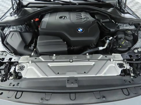 Used 2026 BMW 230i Coupe w/ Premium Package RWD image 29