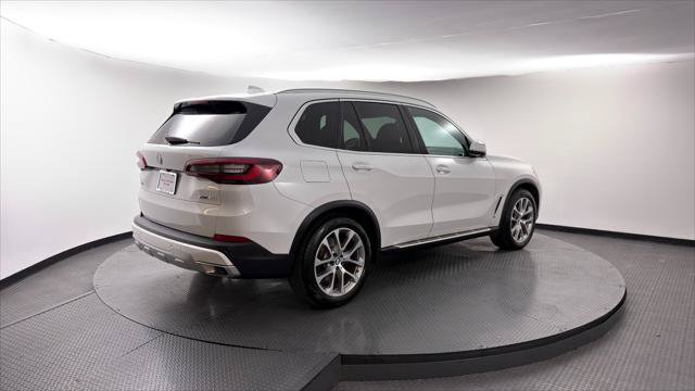 Used 2023 BMW X5 xDrive40i w/ Premium Package AWD/4WD image 8