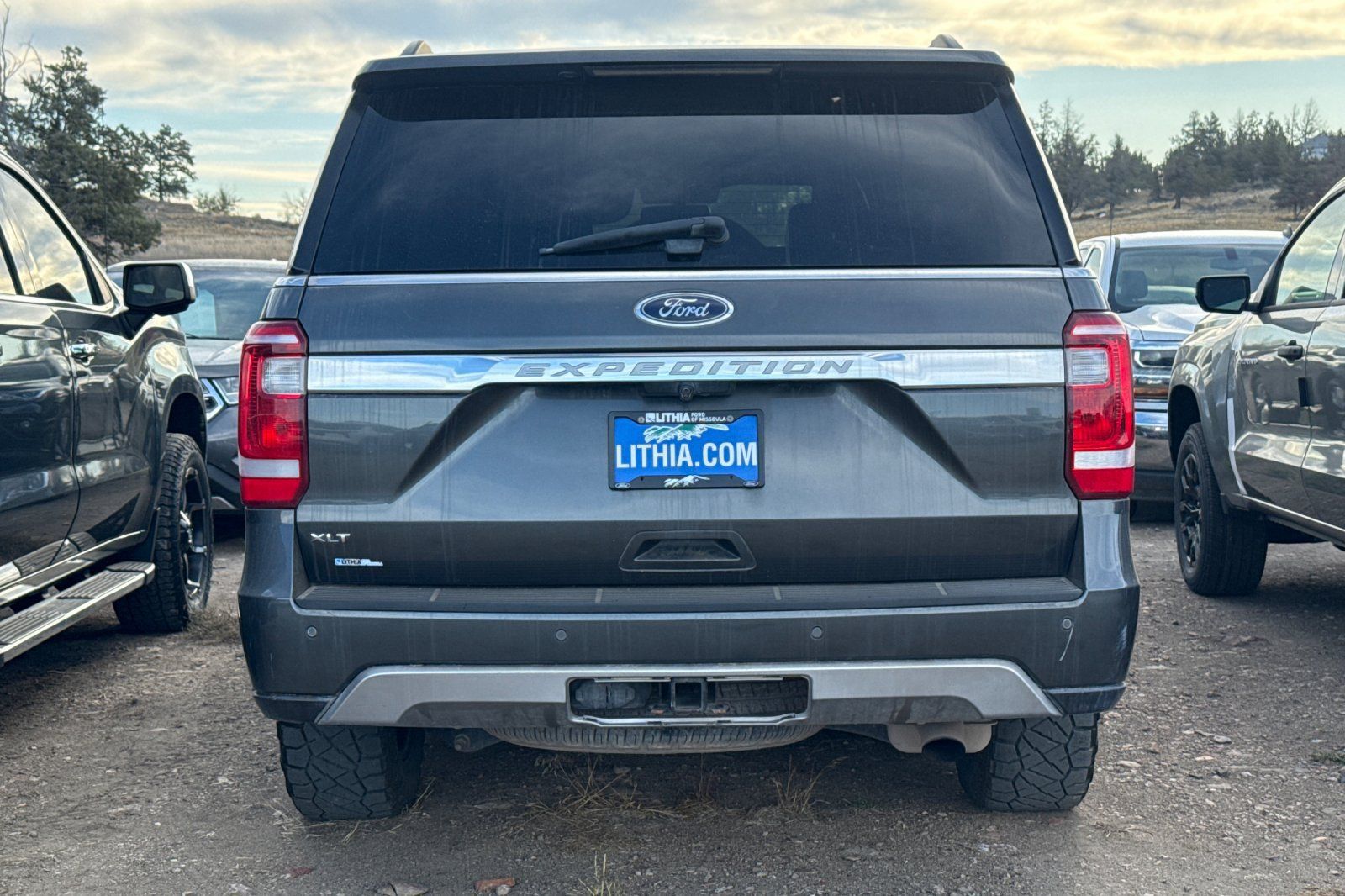 Used 2018 Ford Expedition XLT AWD/4WD image 5