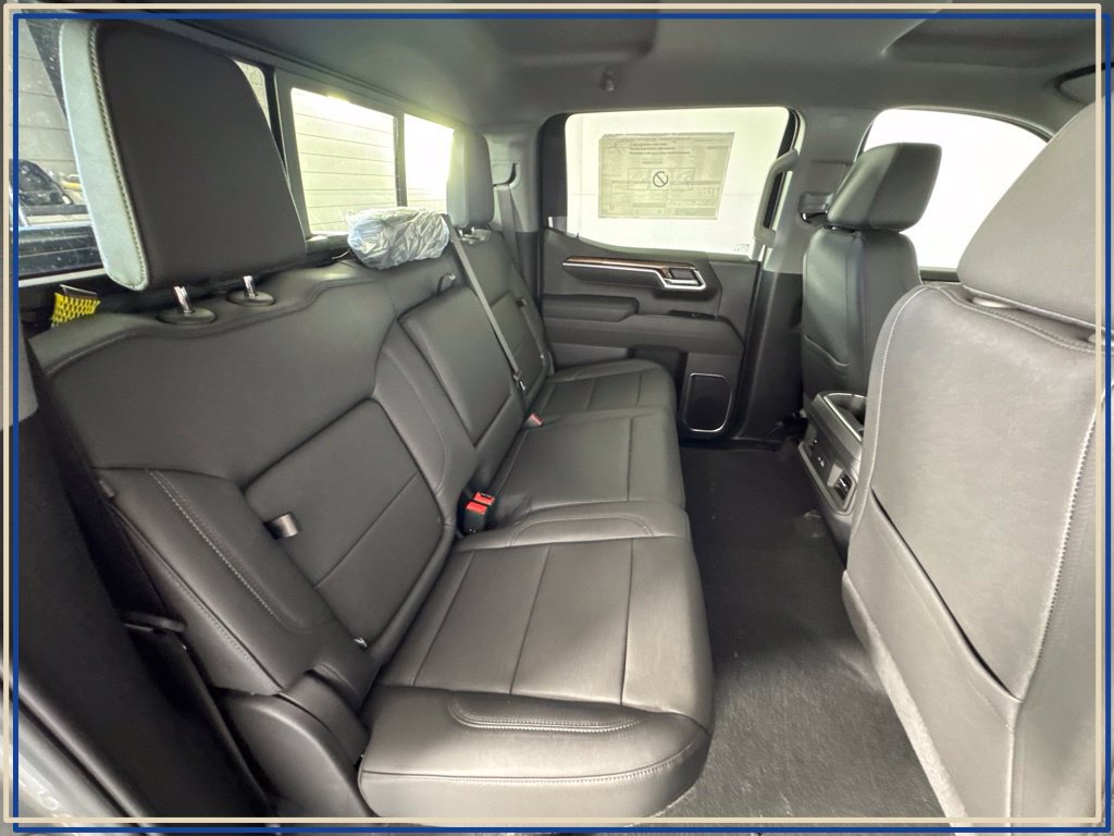 New 2026 Chevrolet Silverado 1500 RST w/ RST All Star Premium Package AWD/4WD image 36