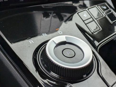 Used 2023 Kia Sportage LX image 14