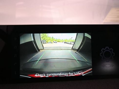 Used 2025 Nissan Kicks SV w/ SV Premium Package AWD/4WD image 12