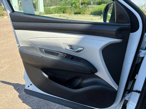 Used 2025 Hyundai Tucson SEL image 18