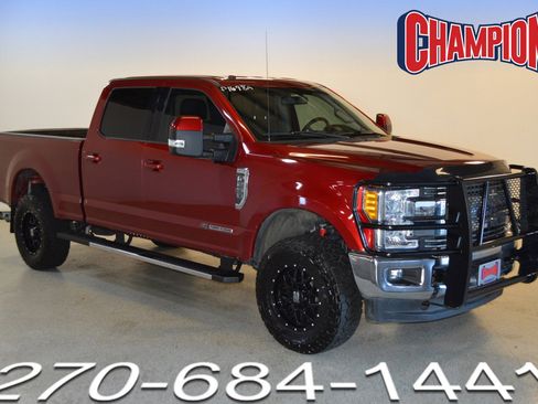 Used 2017 Ford F250 Lariat w/ Lariat Value Package image 1
