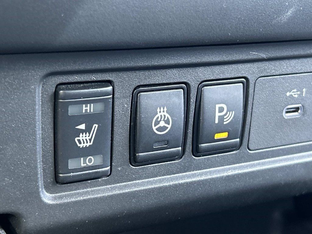 Certified 2024 Nissan Frontier SV w/ SV Convenience Package AWD/4WD image 28