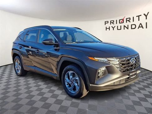Used 2023 Hyundai Tucson SEL image 3