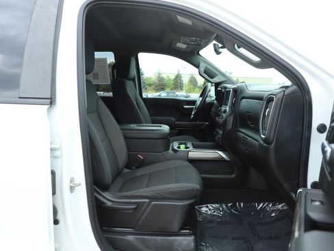 Used 2020 Chevrolet Silverado 1500 RST w/ True North Edition AWD/4WD image 11