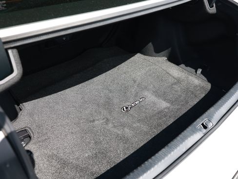 Used 2022 Lexus RC F w/ Premium Package image 29