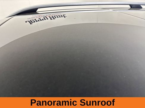 Used 2024 Mercedes-Benz GLE 350 4MATIC image 8