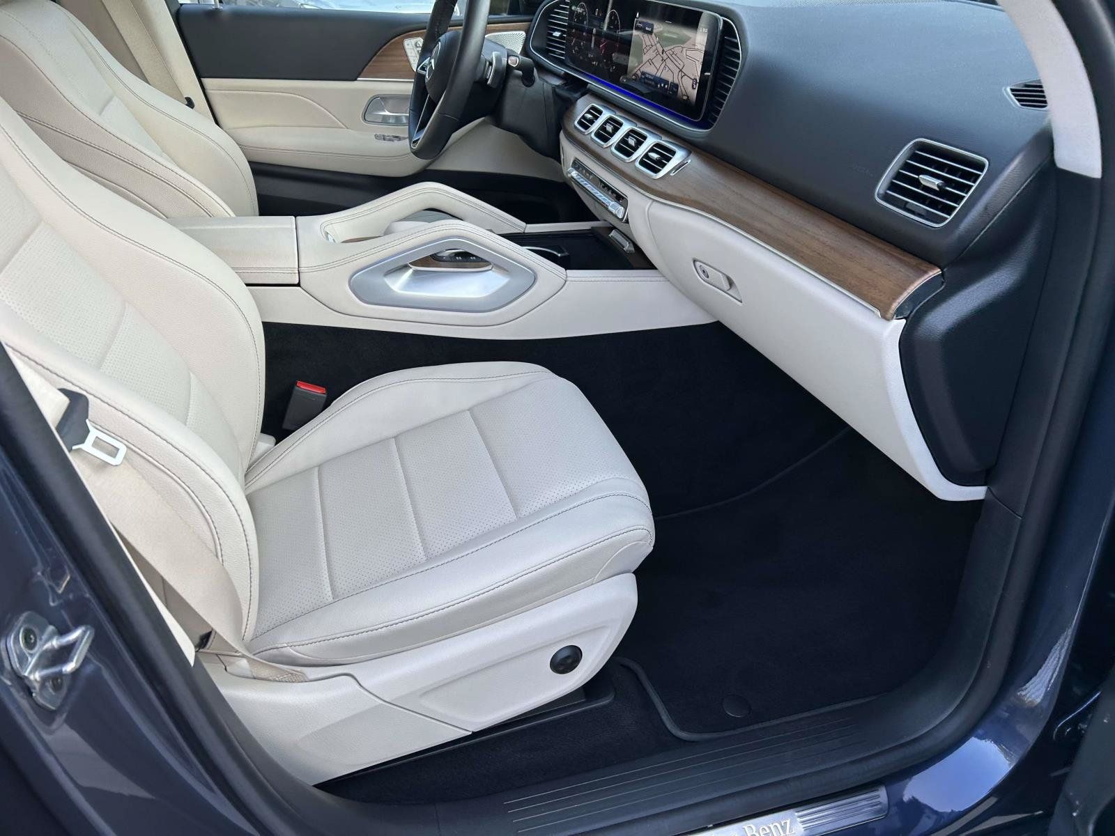 Certified 2025 Mercedes-Benz GLE 350 4MATIC image 49