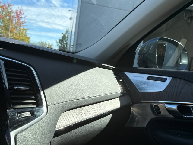 Used 2021 Volvo XC90 T6 Inscription w/ Advanced Package AWD/4WD image 18