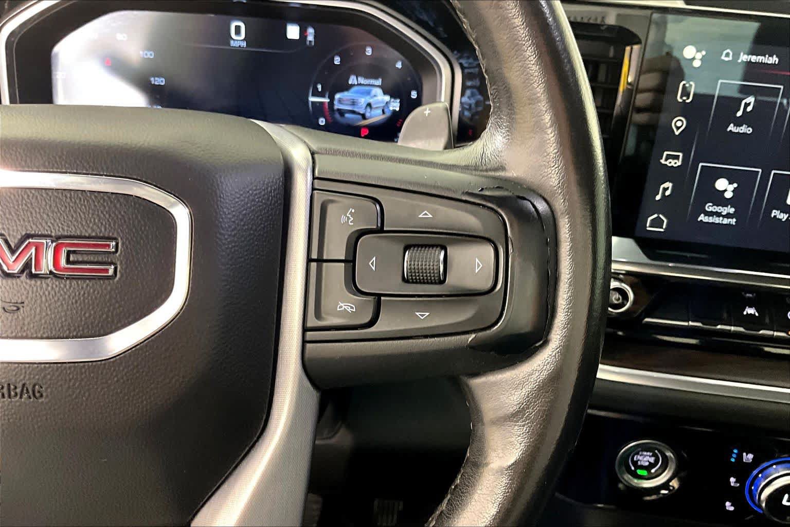 Used 2022 GMC Sierra 1500 SLT w/ SLT Convenience Package AWD/4WD image 11
