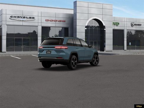 New 2026 Jeep Grand Cherokee Limited w/ Limited Altitude Package image 7