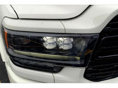 Used 2022 RAM 2500 Limited AWD/4WD image 30