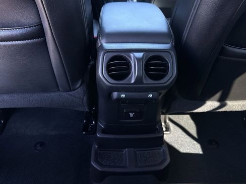 Used 2022 Jeep Wrangler Unlimited Sahara w/ Cold Weather Group AWD/4WD image 24