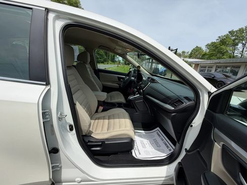 Used 2017 Honda CR-V LX image 13