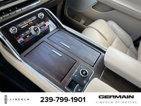 Used 2023 Lincoln Navigator Reserve RWD image 16