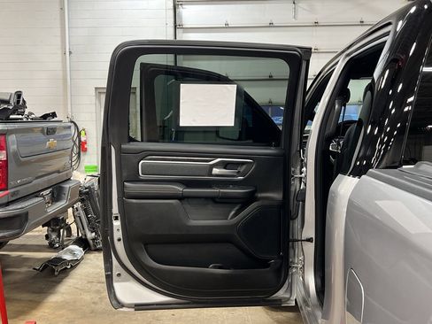 Used 2021 RAM 1500 Big Horn image 40