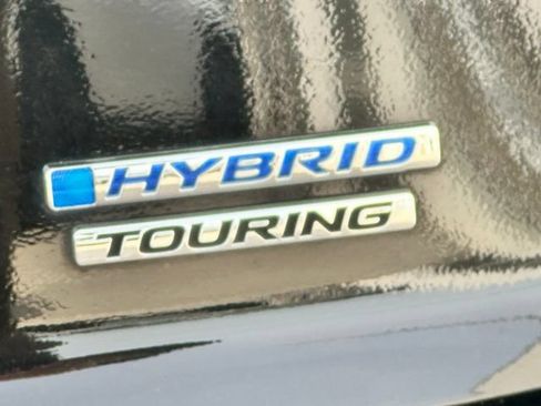Used 2024 Honda Accord Touring image 4