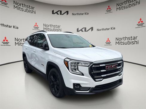 Used 2022 GMC Terrain AT4 w/ Infotainment Package II AWD/4WD image 7