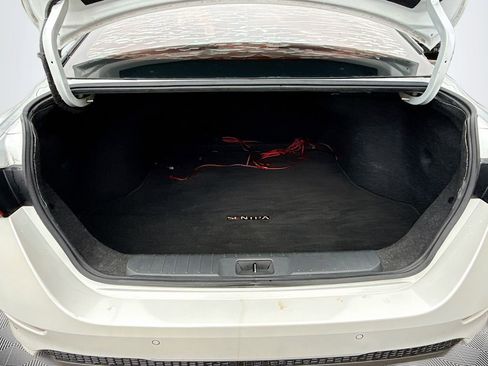 Used 2020 Nissan Sentra SR FWD image 30