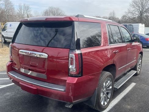 Used 2015 GMC Yukon Denali w/ Premium Package AWD/4WD image 4