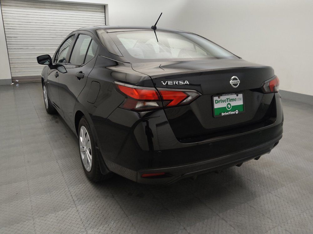 Used 2021 Nissan Versa S FWD image 5